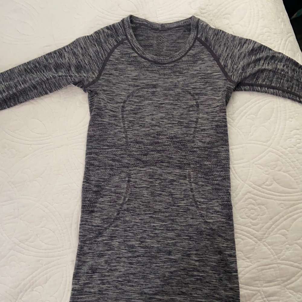 Lululemon Long Sleeve Top